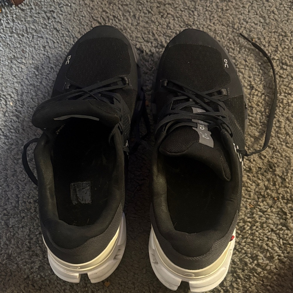 On Running Men's Black and White Athletic Shoes